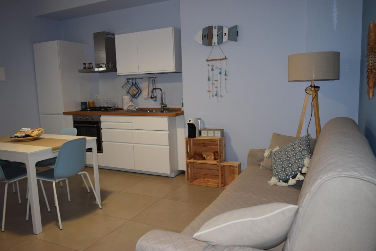 Casa Vacanze Lombardo Santa Teresa Di Riva Exteriér fotografie