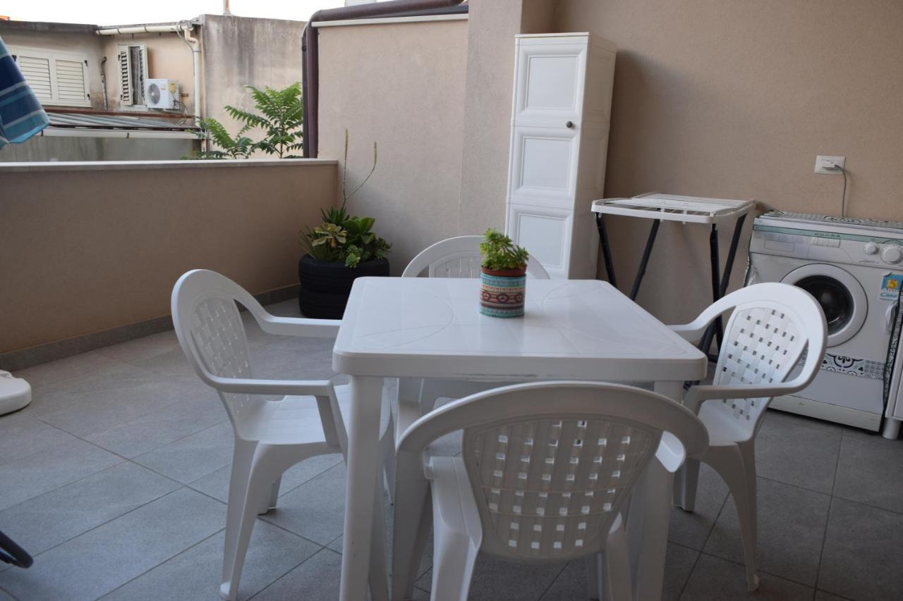 Casa Vacanze Lombardo Santa Teresa Di Riva Exteriér fotografie