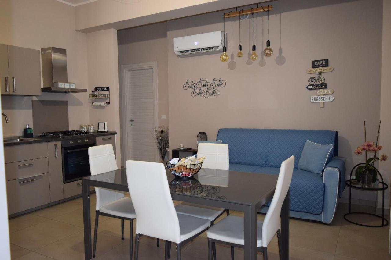 Casa Vacanze Lombardo Santa Teresa Di Riva Exteriér fotografie